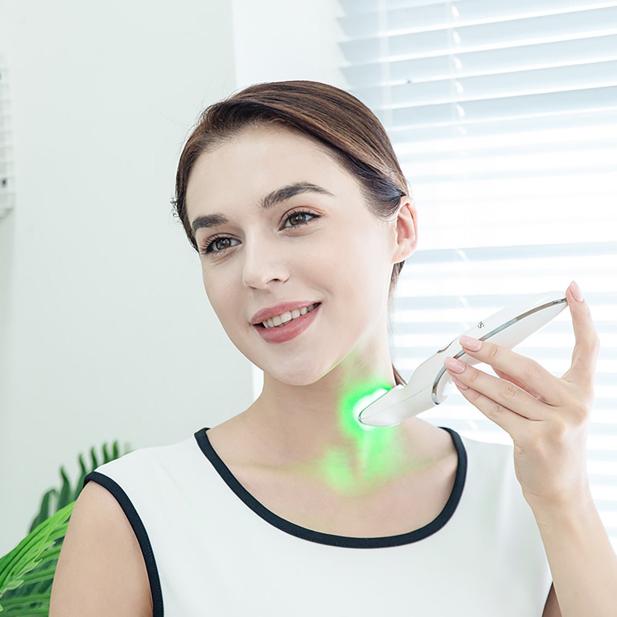 SQ42 — zestaw RF do szyi i okolic oczu z LED Drugie zdjęcie produktu